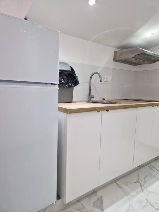 Studioneuf Equipe Cdg/Parc Expo/ Paris Aulnay-sous-Bois Dış mekan fotoğraf